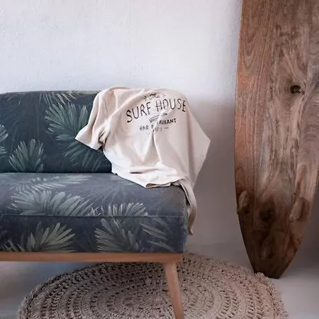 S'ard Surfhouse * 산 파스콸레
