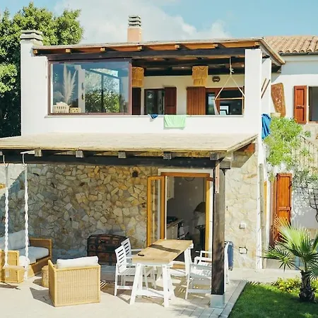 S'ard Surfhouse Holiday home San Pasquale